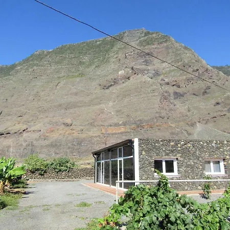 Amazing Coast House On A Tranquil Organic Farm Frontera